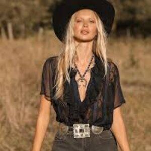 Chasing Unicorns Fly Like an Eagle Silk Chiffon Blouse, Black and Navy, M, NWT